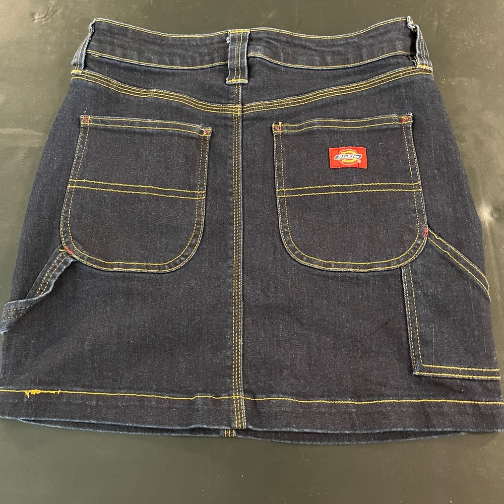 Worn once Dickies denim skirt. Size 3